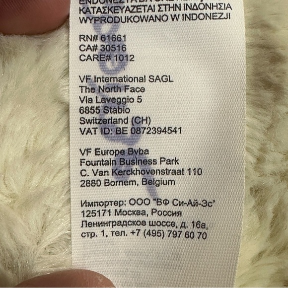 North Face infant coat, 3-6 mo., lined in faux fur, warm, fall, winter - Picture 10 of 15